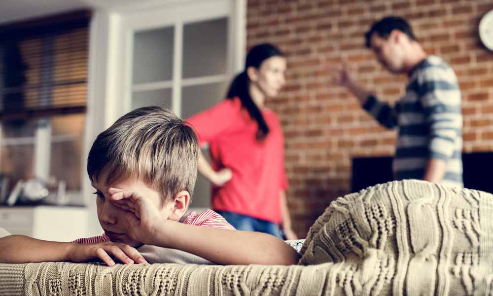 Ogni genitore deve mantenere una buona immagine dell'altro agli occhi del figlio